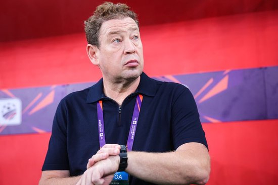 专业通过面对面、电话、邮件、传真、论坛等多种途径为玩家提供快捷的服务。服务
