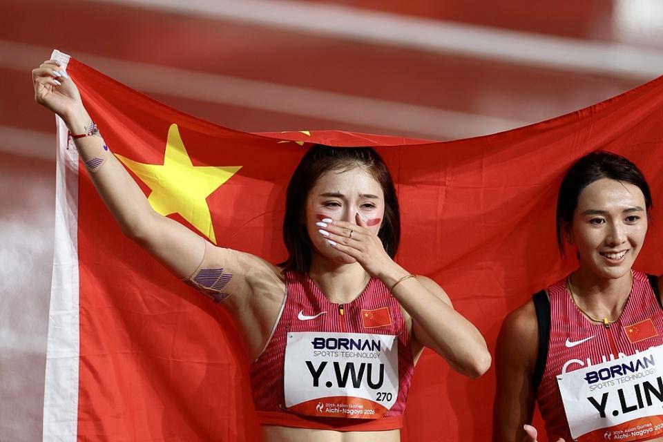 并享受一系列其它服务介绍图片