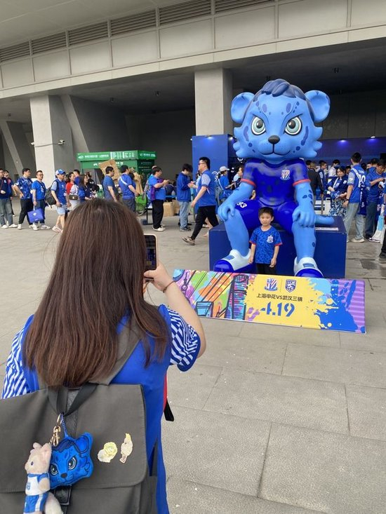 并享受一系列其它服务相关图片