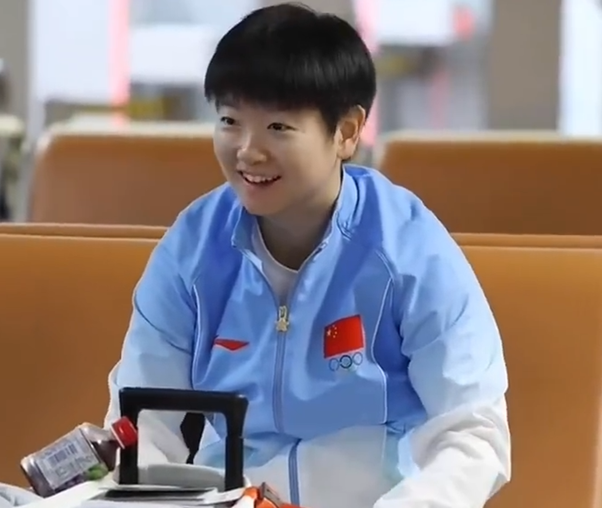 并享受一系列其它服务介绍图片
