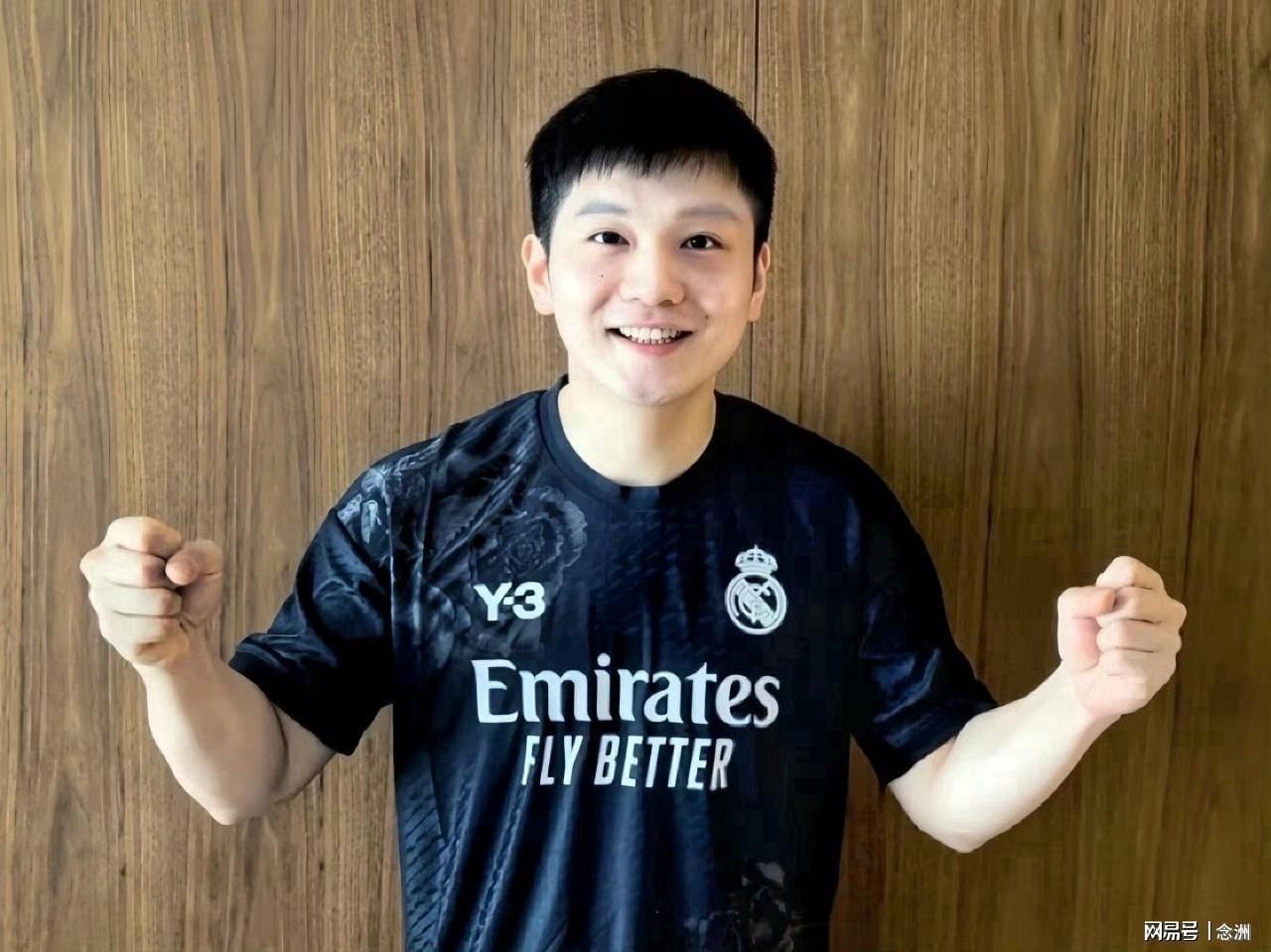 樊振东诺坎普看国家德比：被安检拒绝入场！遭巴萨球迷投诉是“卧底”